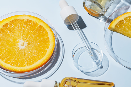 The Benefits of Using Vitamin C in Skincare Creams